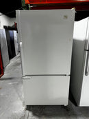 Réfrigérateur 33po Blanc congélateur en bas | GB22DKGW01 - Whirlpool *** USAGÉ ***